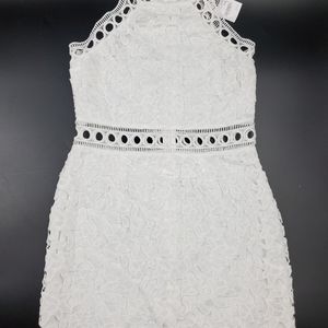Short white lace dress-small new with tag